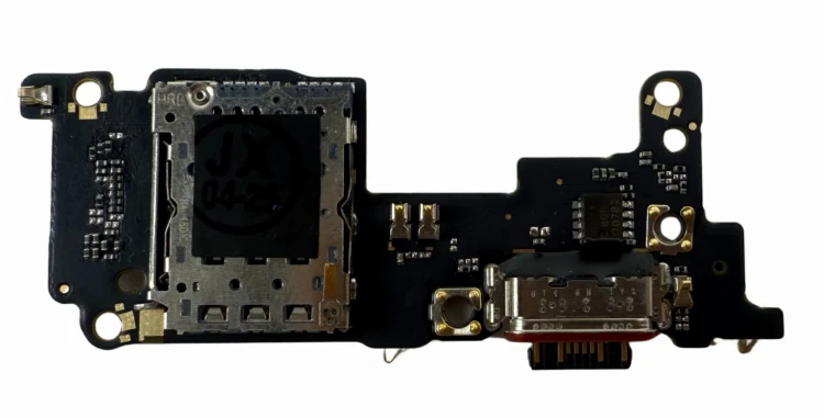 XI 12T HQ (2).JPG