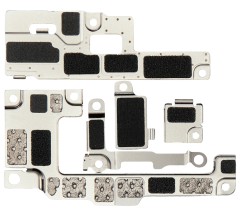 Metalowe blaszki na płycie głównej iPhone 16 Plus